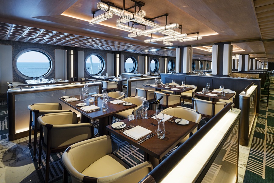 NCL Norwegian Aqua Commodore Room ©Norwegian Cruise Line.jpg